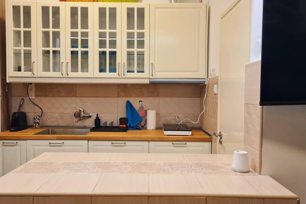 La Vida Loca Apartment Budapest Bagian luar foto