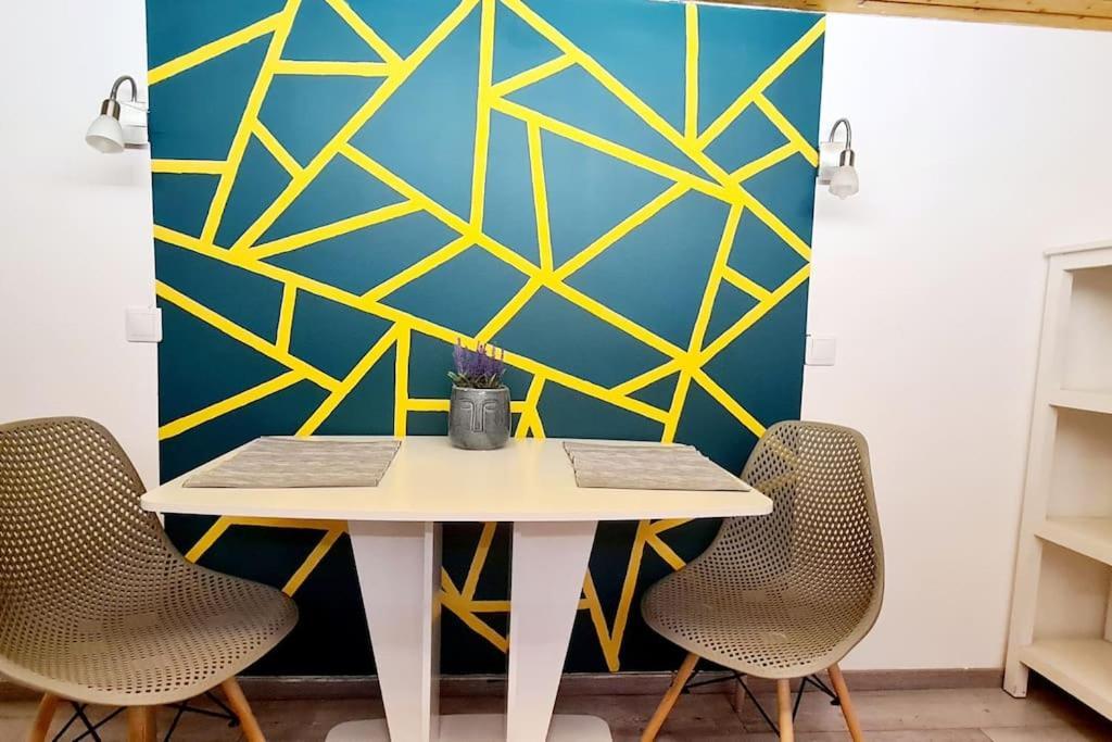 La Vida Loca Apartment Budapest Bagian luar foto