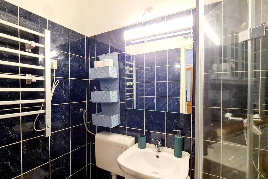 La Vida Loca Apartment Budapest Bagian luar foto